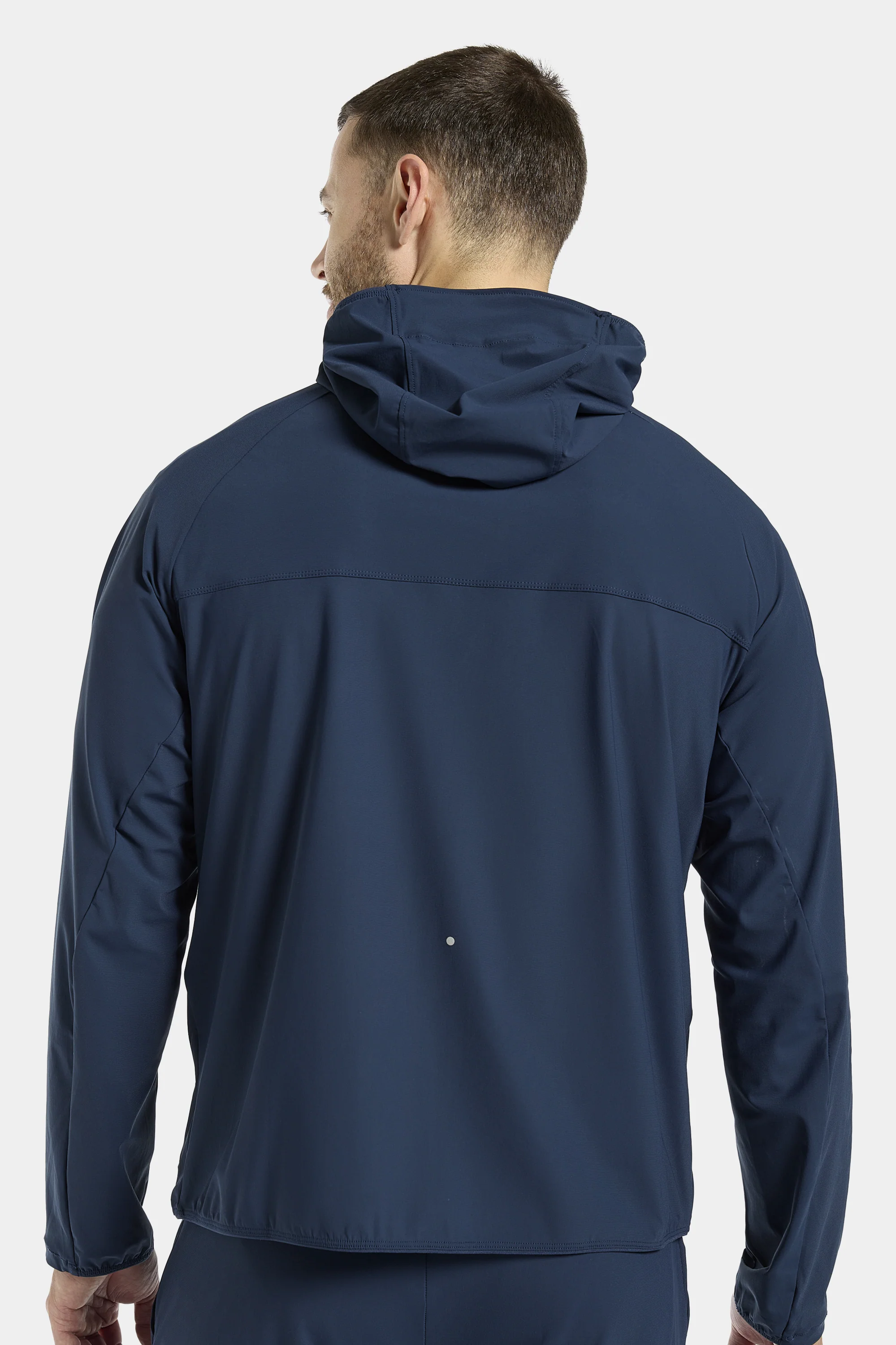 THE ACTIVE HOODED WINDBREAKER - Image 8