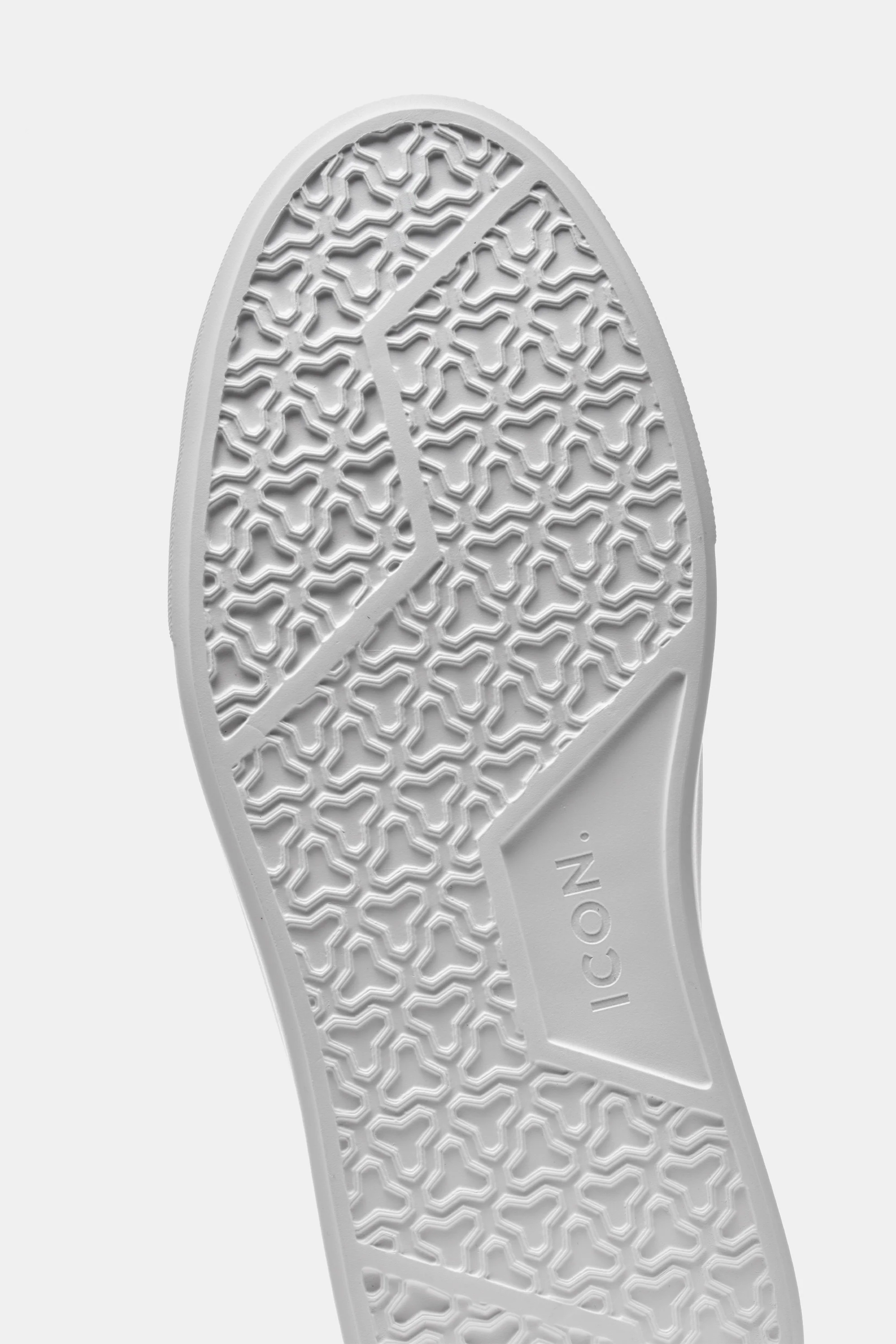 THE CLASSIC SUEDE TRAINER - Image 24