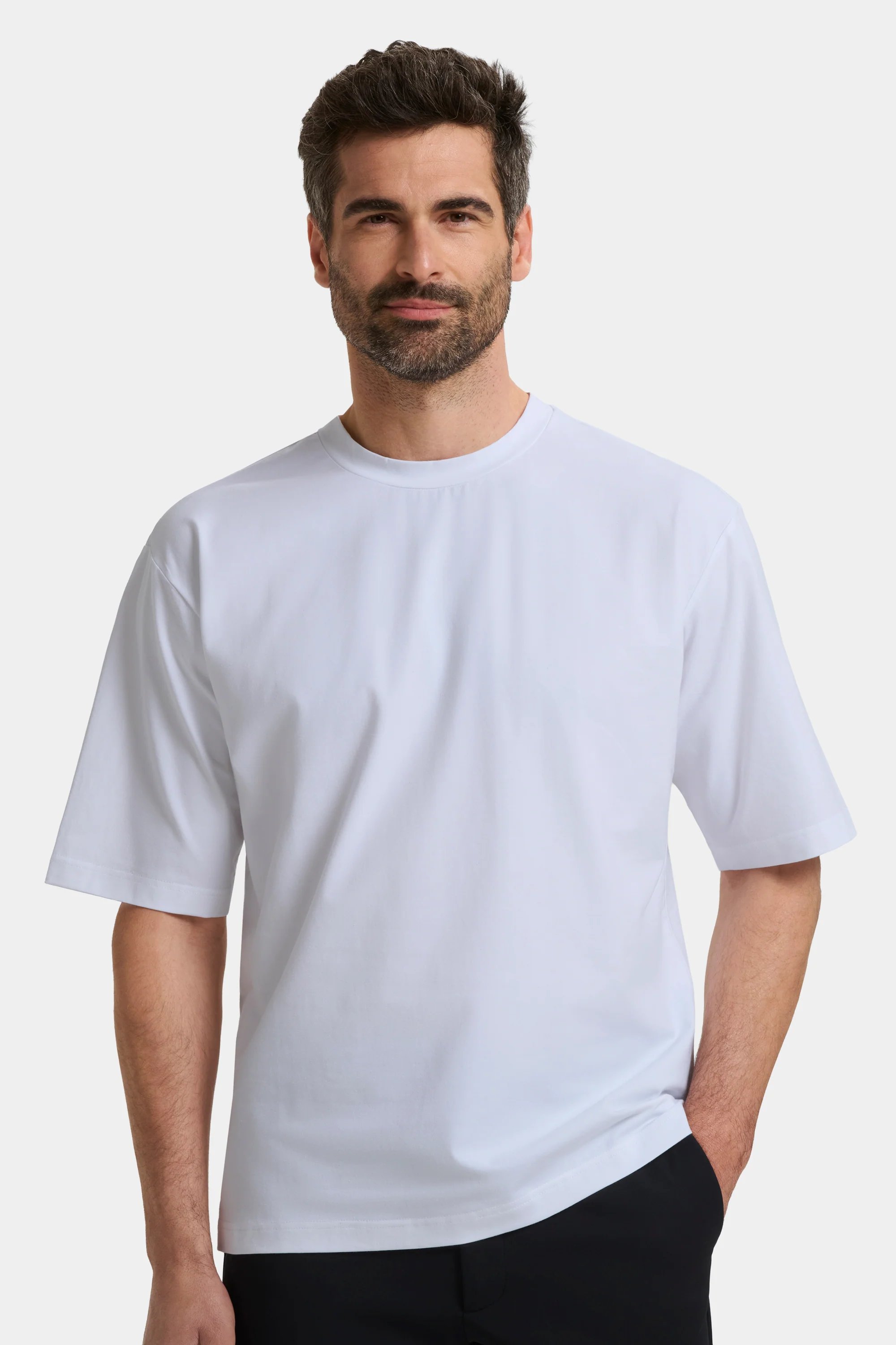 THE ESSENTIAL RELAXED T-SHIRT - Image 11