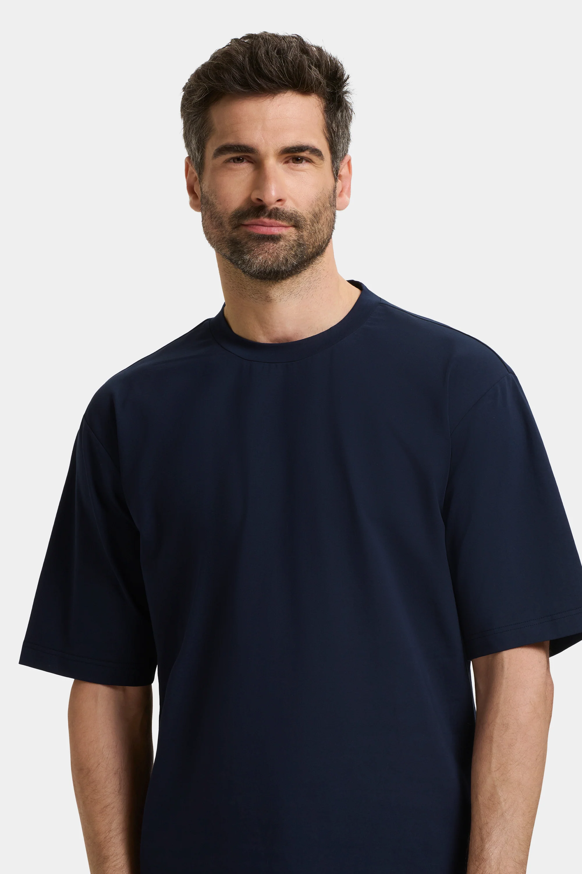 THE ESSENTIAL RELAXED T-SHIRT - Image 15