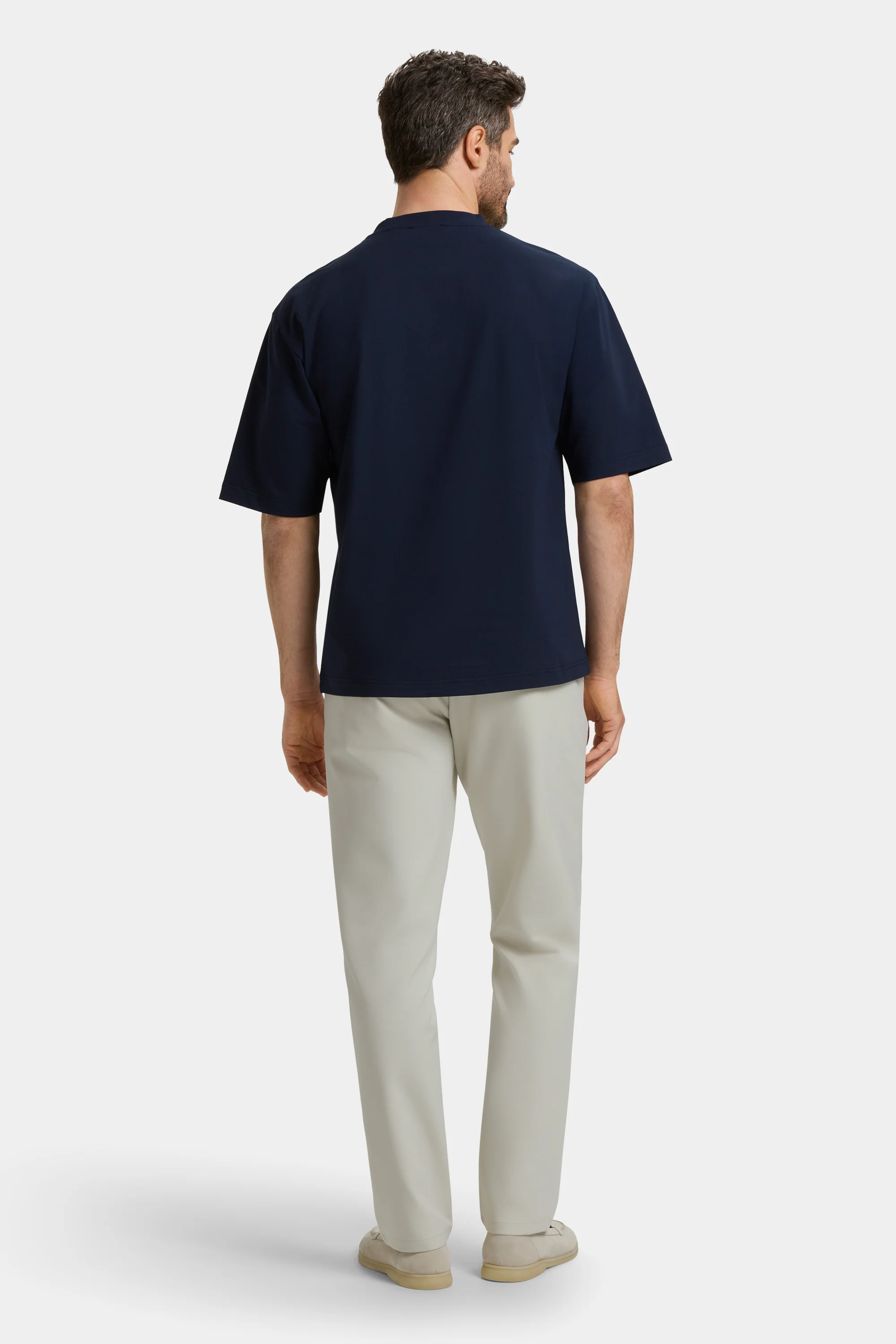 THE ESSENTIAL RELAXED T-SHIRT - Image 17