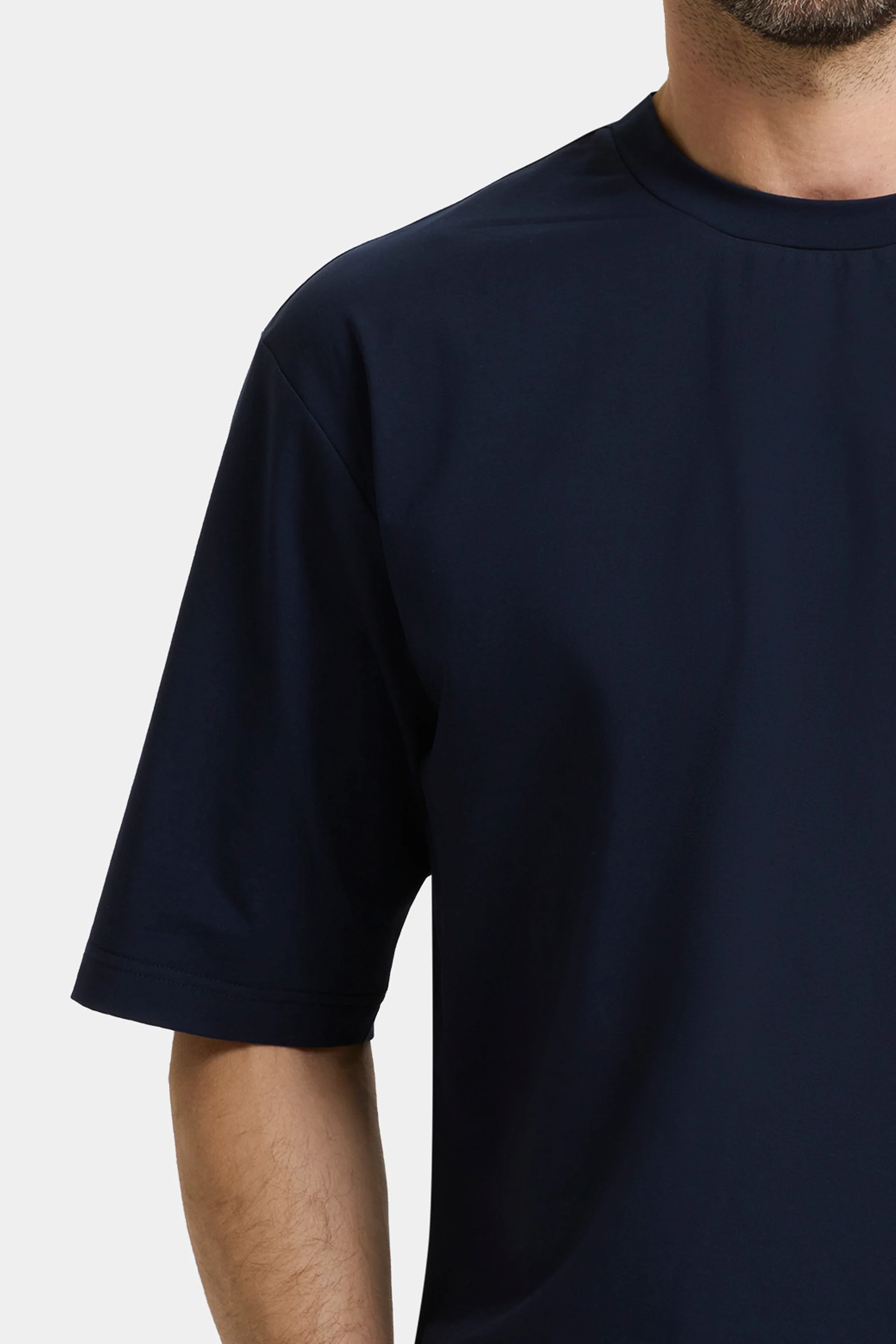 THE ESSENTIAL RELAXED T-SHIRT - Image 18