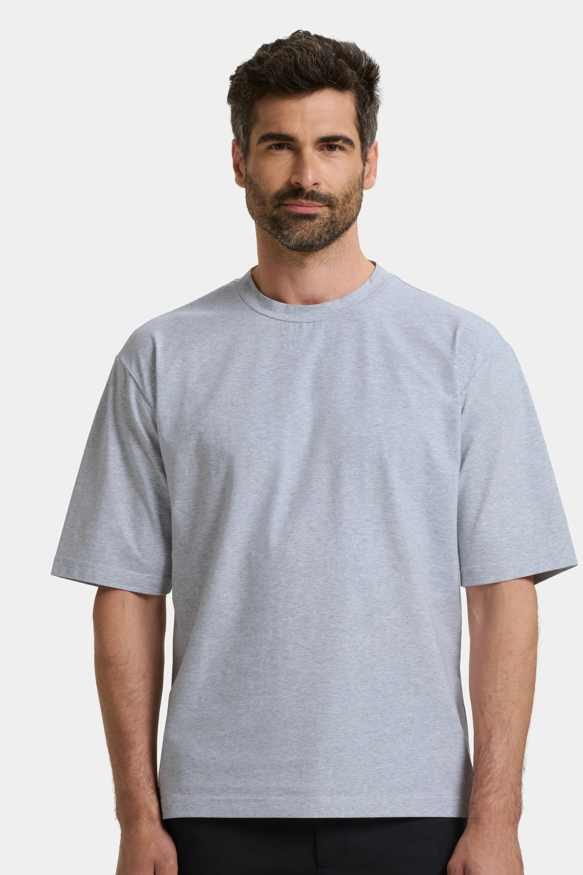 THE ESSENTIAL RELAXED T-SHIRT - Image 19
