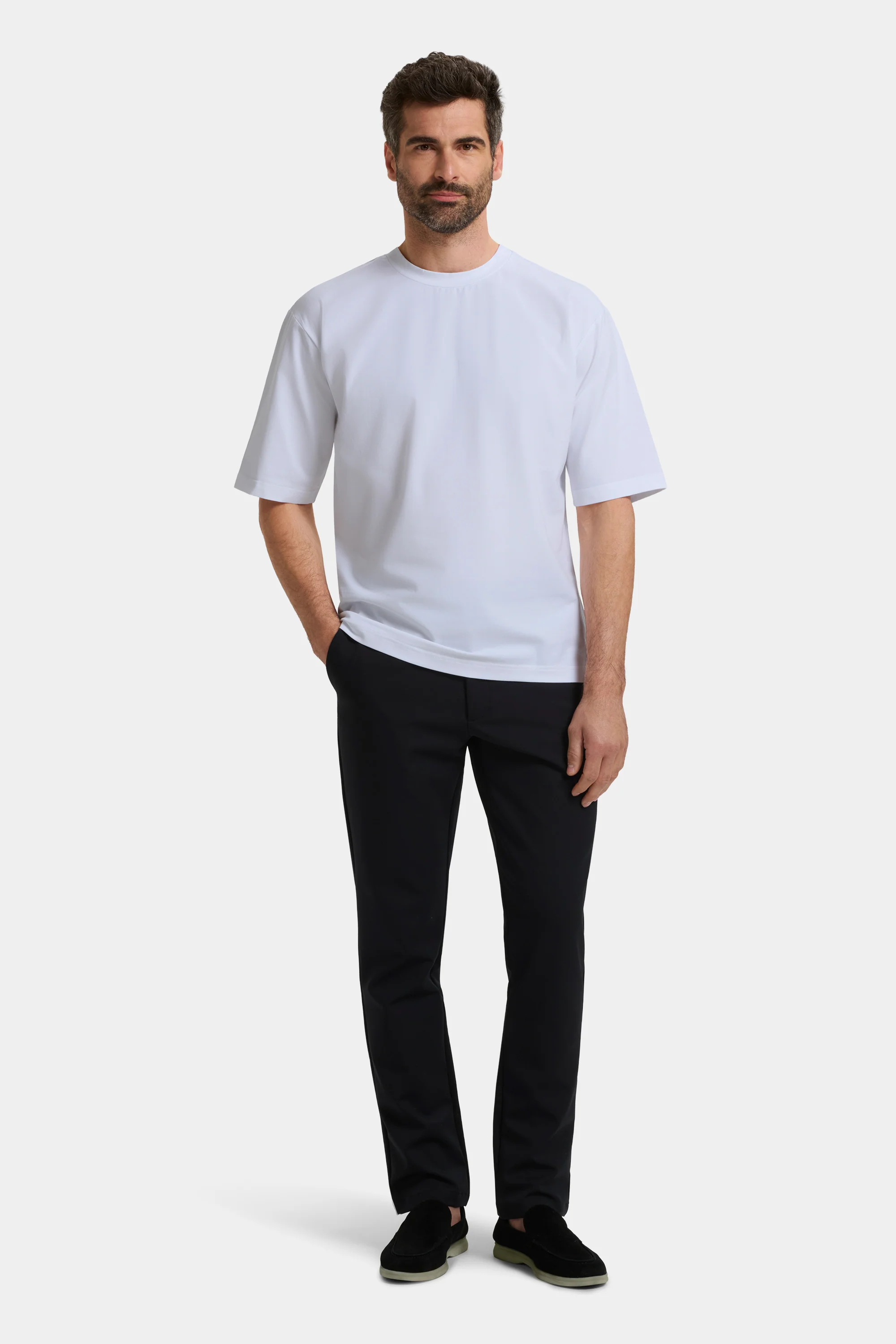 THE ESSENTIAL RELAXED T-SHIRT - Image 9