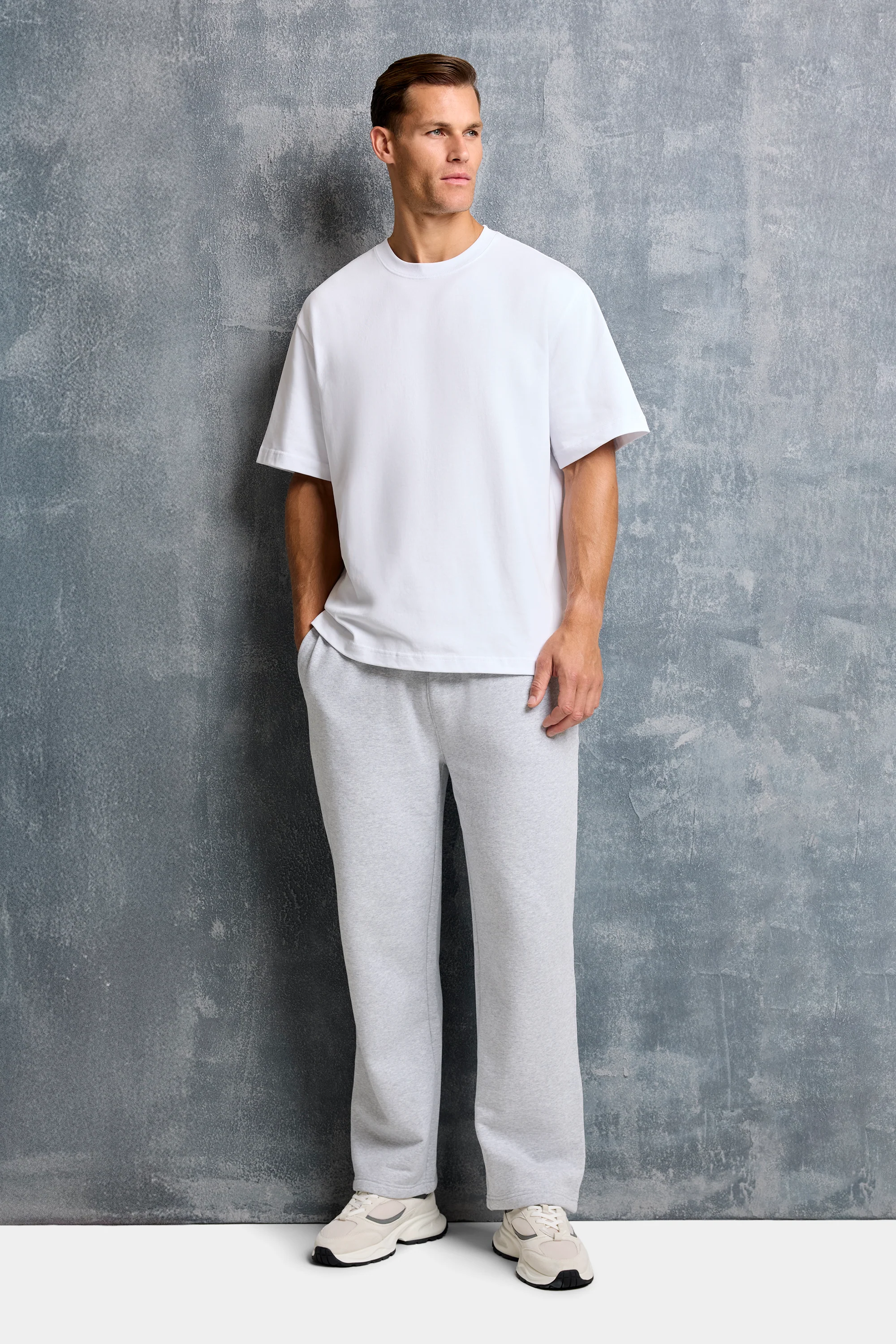 THE MILAN JOGGER - Image 17