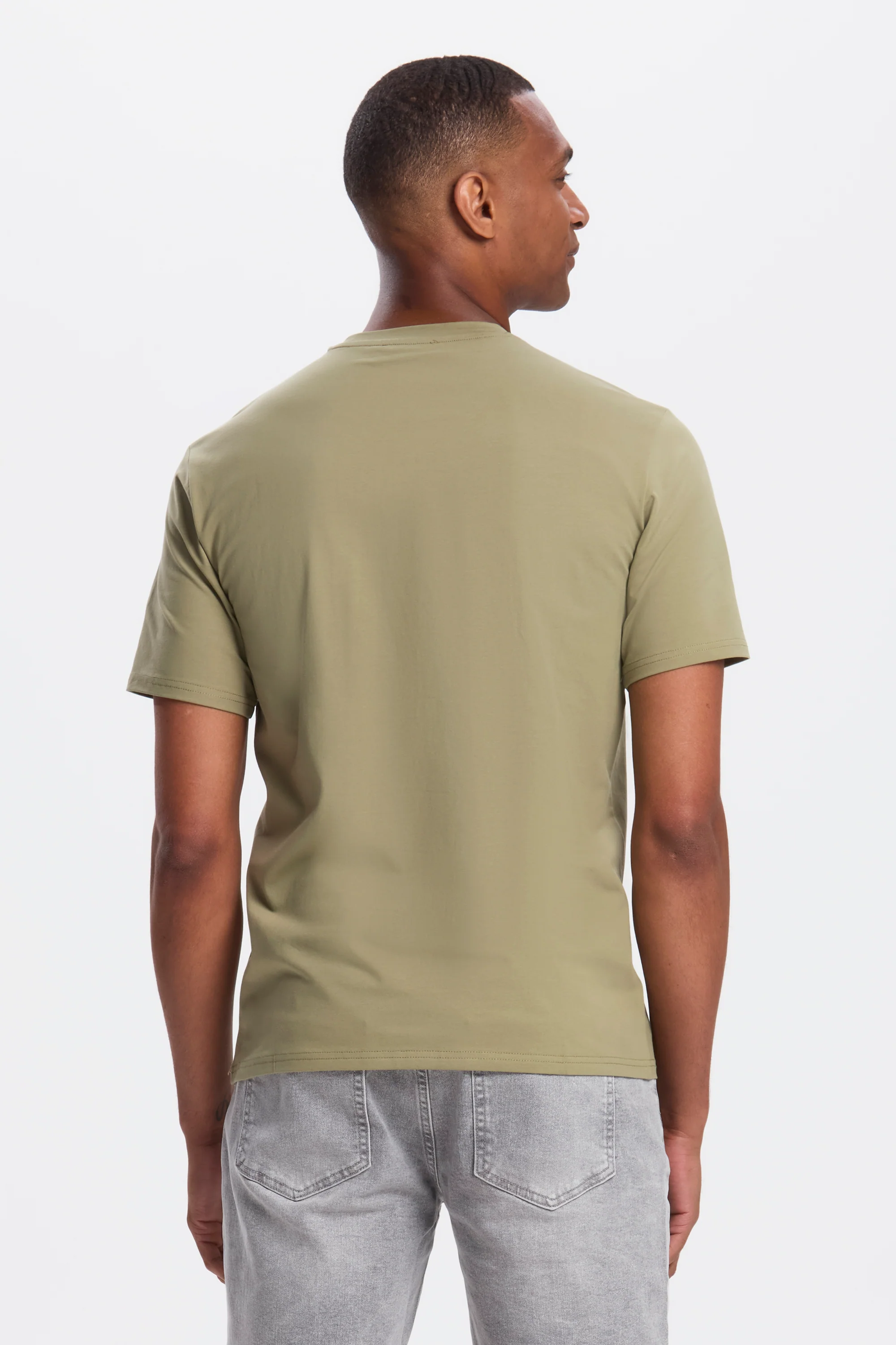 THE REGULAR T-SHIRT - Image 23